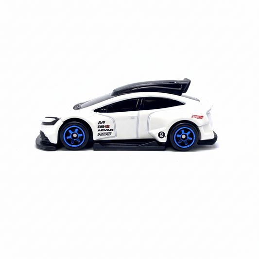 Toyota Prius Custom / Personnalisé (Hotwheels mainline )