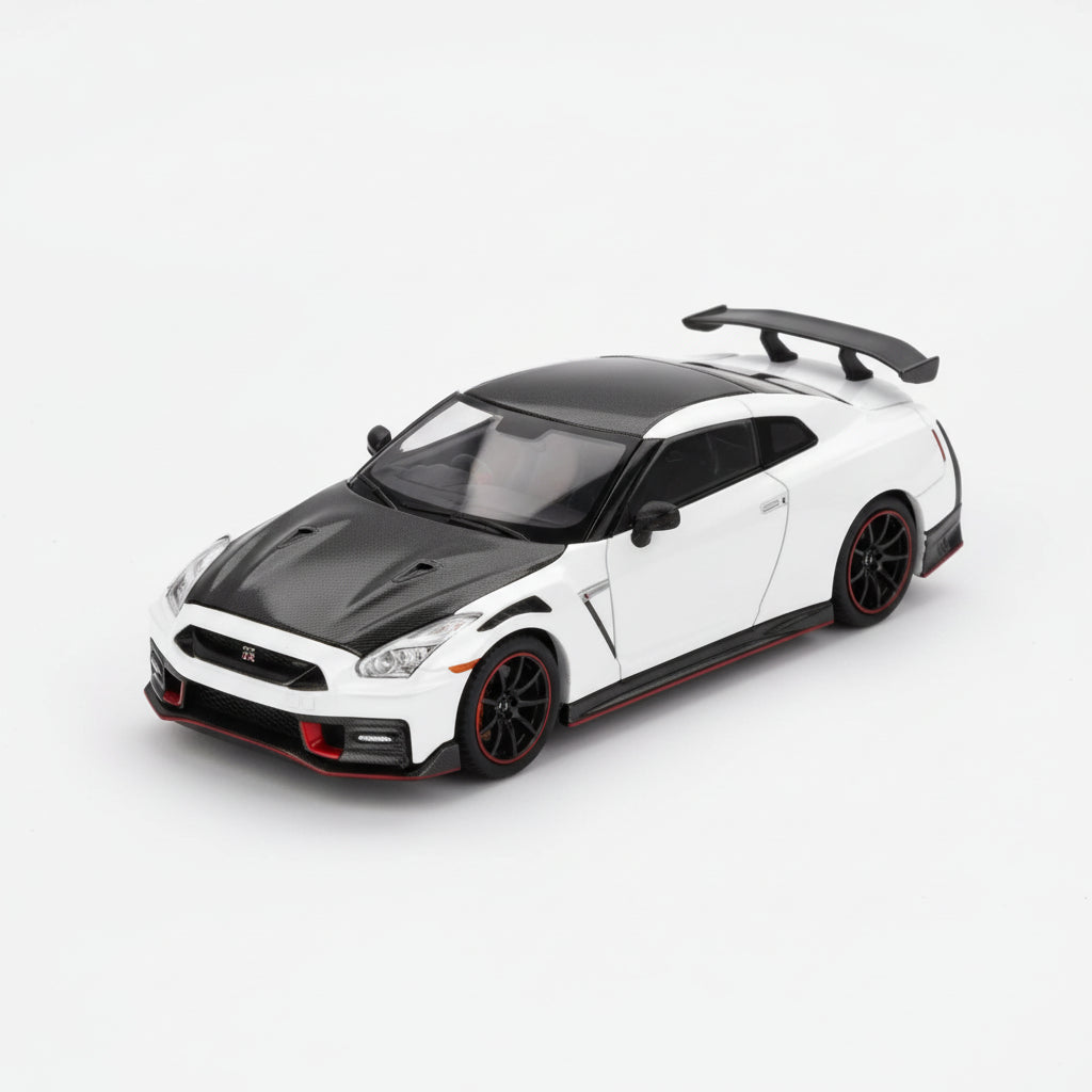 Mini GT 1:64 Nissan GT-R Nismo PDCCGM | White Pearl | Die-Cast Collectible