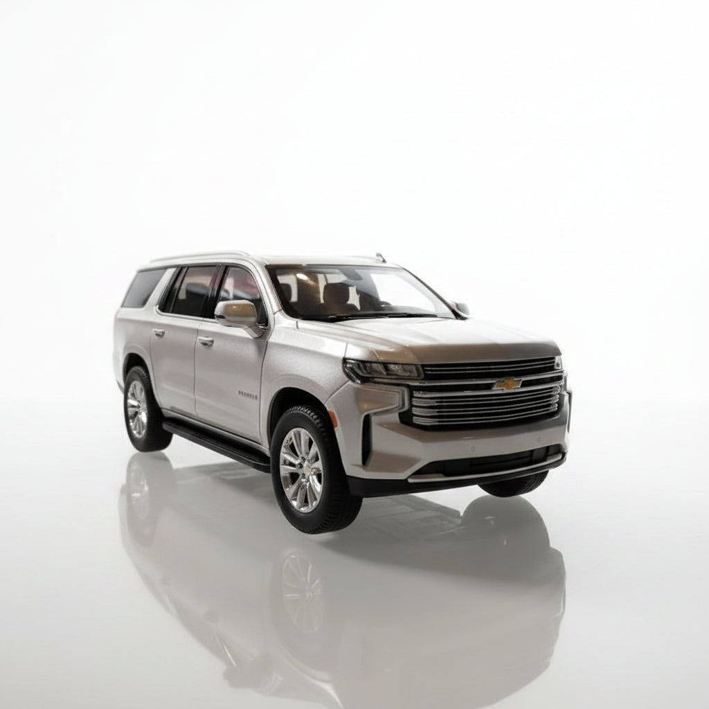 Masdi 1:64 Chevrolet Suburban (2021) CVL-1002 | White | Die-Cast Collectible